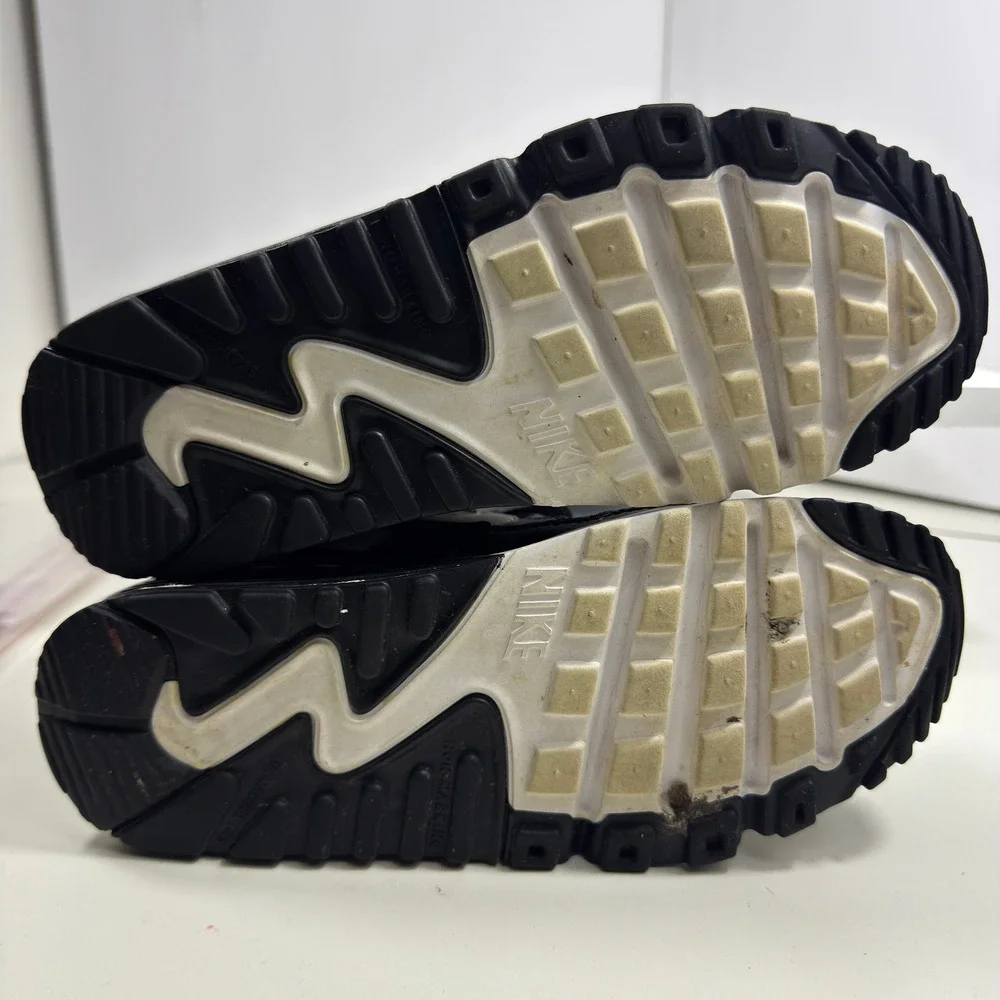 Nike Air Max 90 Mesh Kids 4Y Black White Vivid Pink Running Shoes 724824-003